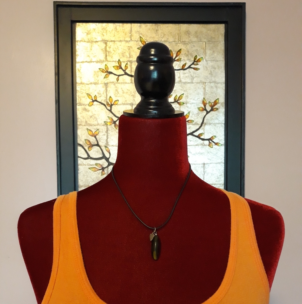 Necklaces - Picture 7 of 12